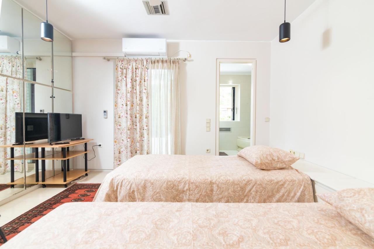 Sunlight House - Palatial Fully Equipped Apartment Near The Sea Athen Exterior foto